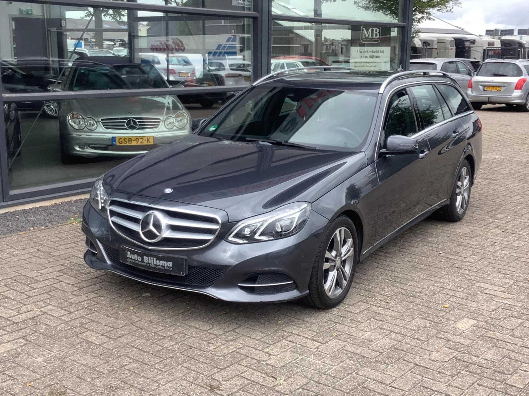 Hoofdafbeelding Mercedes-Benz E-Klasse