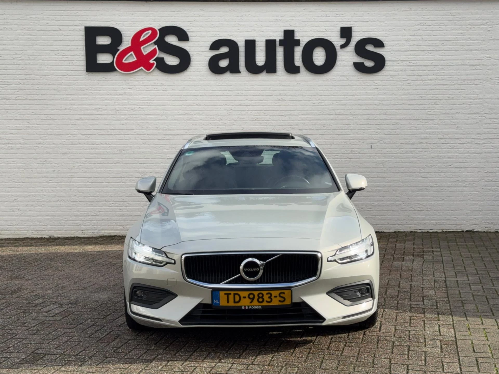 Hoofdafbeelding Volvo V60