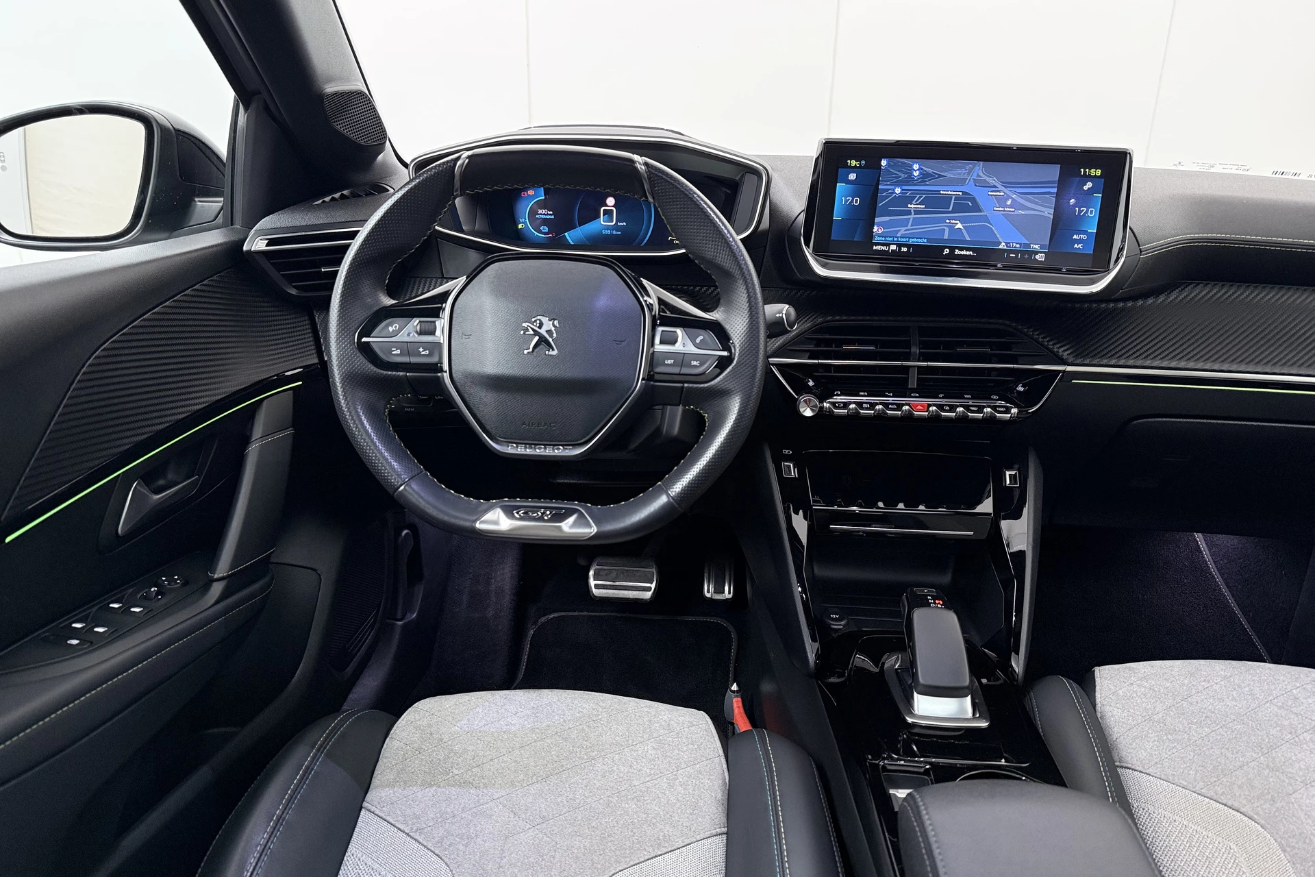 Hoofdafbeelding Peugeot e-208