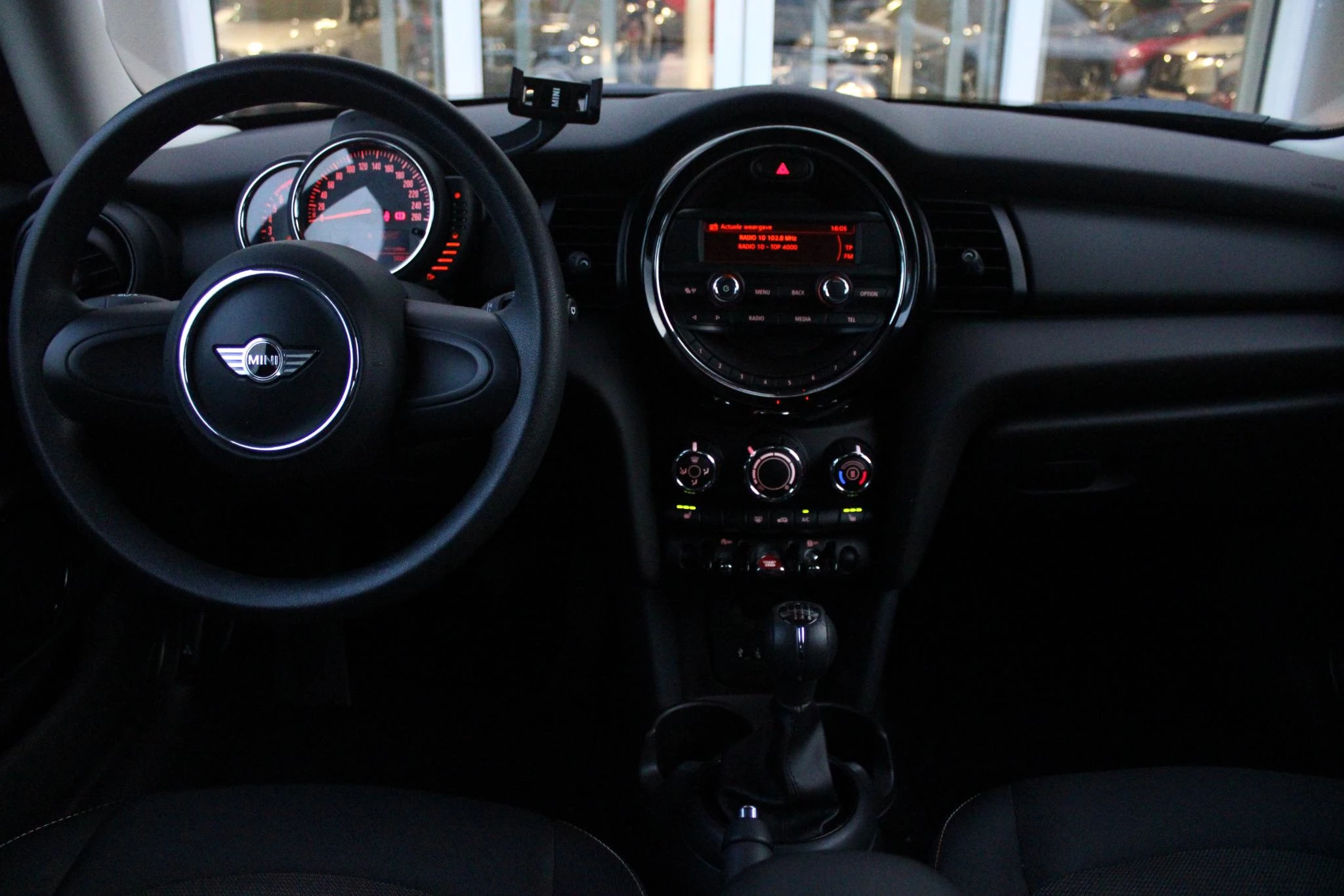 Hoofdafbeelding MINI One