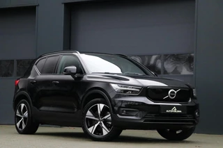 Volvo XC40 Recharge P8 AWD |R-DESIGN| AdaptiveCruise PilotAssist AppleCarplay Sportzetels Leder/Alcantara PrivacyGlass 80000KM BJ2021