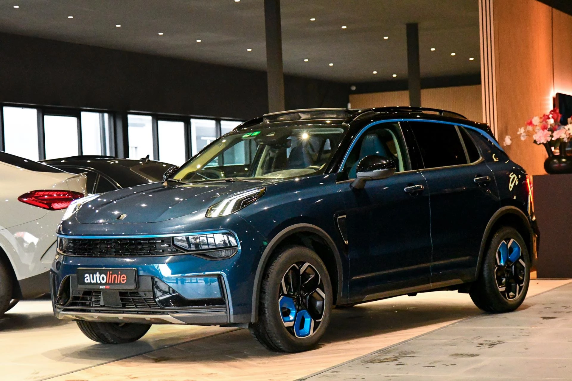 Hoofdafbeelding Lynk & Co 01