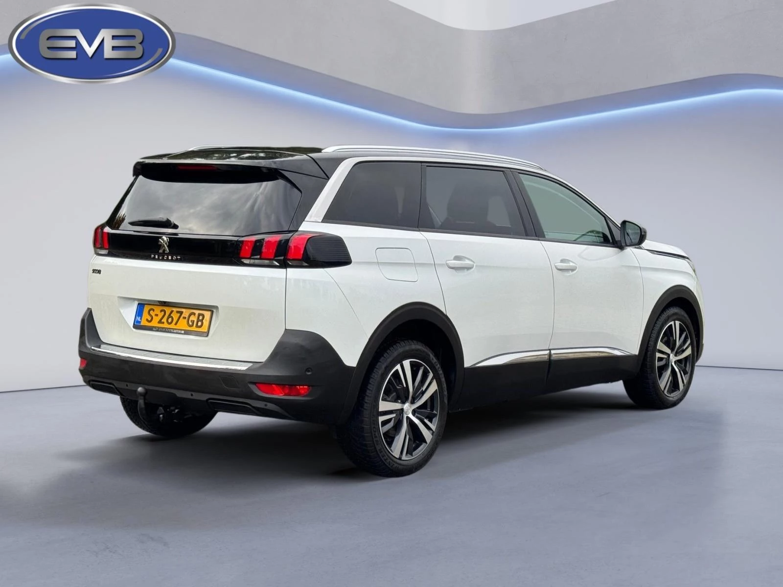 Hoofdafbeelding Peugeot 5008
