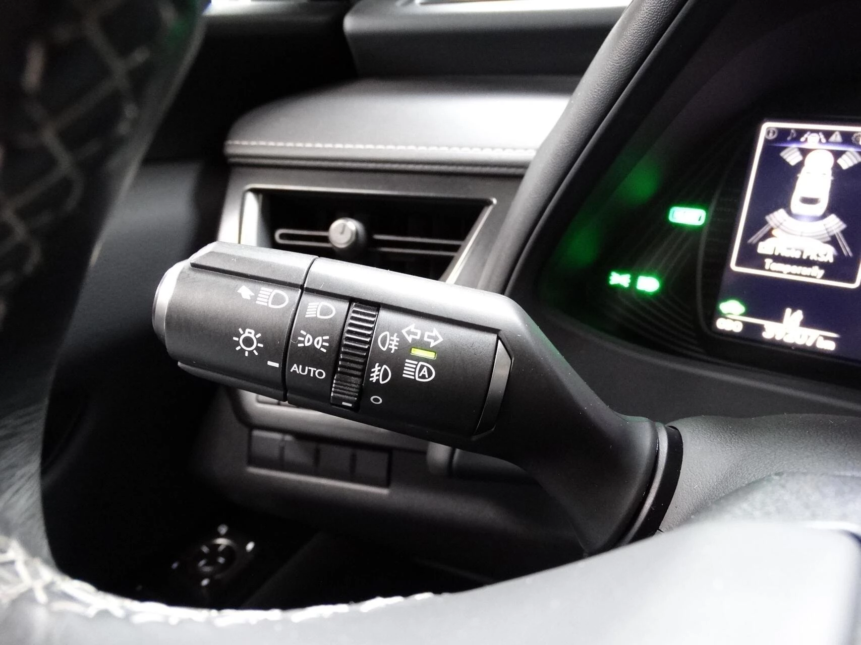 Hoofdafbeelding Lexus UX