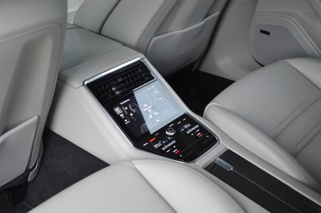 Hoofdafbeelding Porsche Panamera