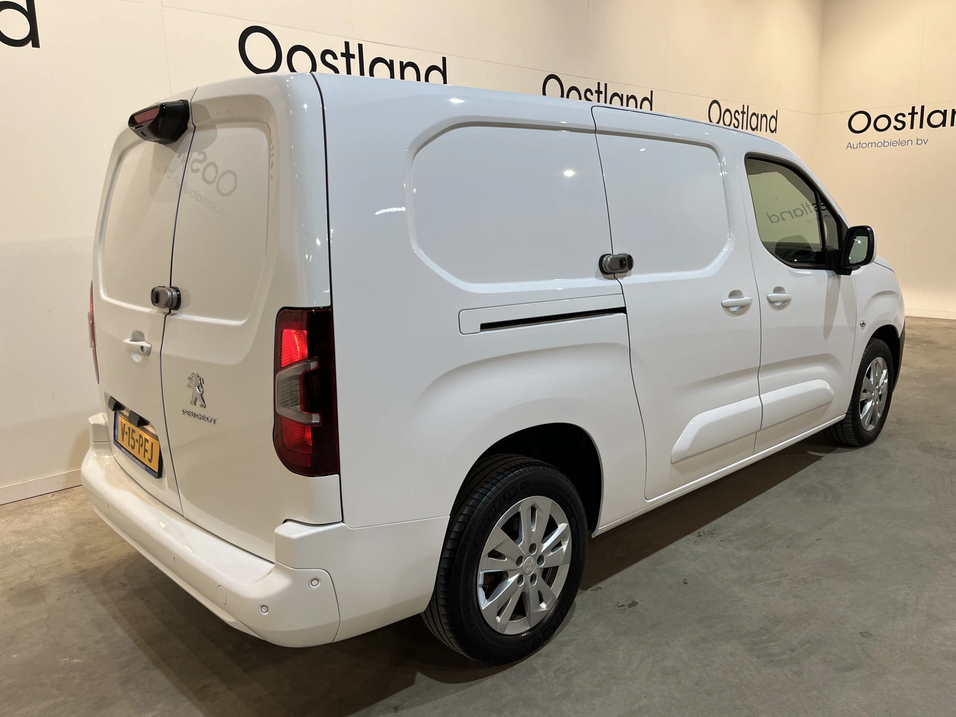 Hoofdafbeelding Peugeot Partner