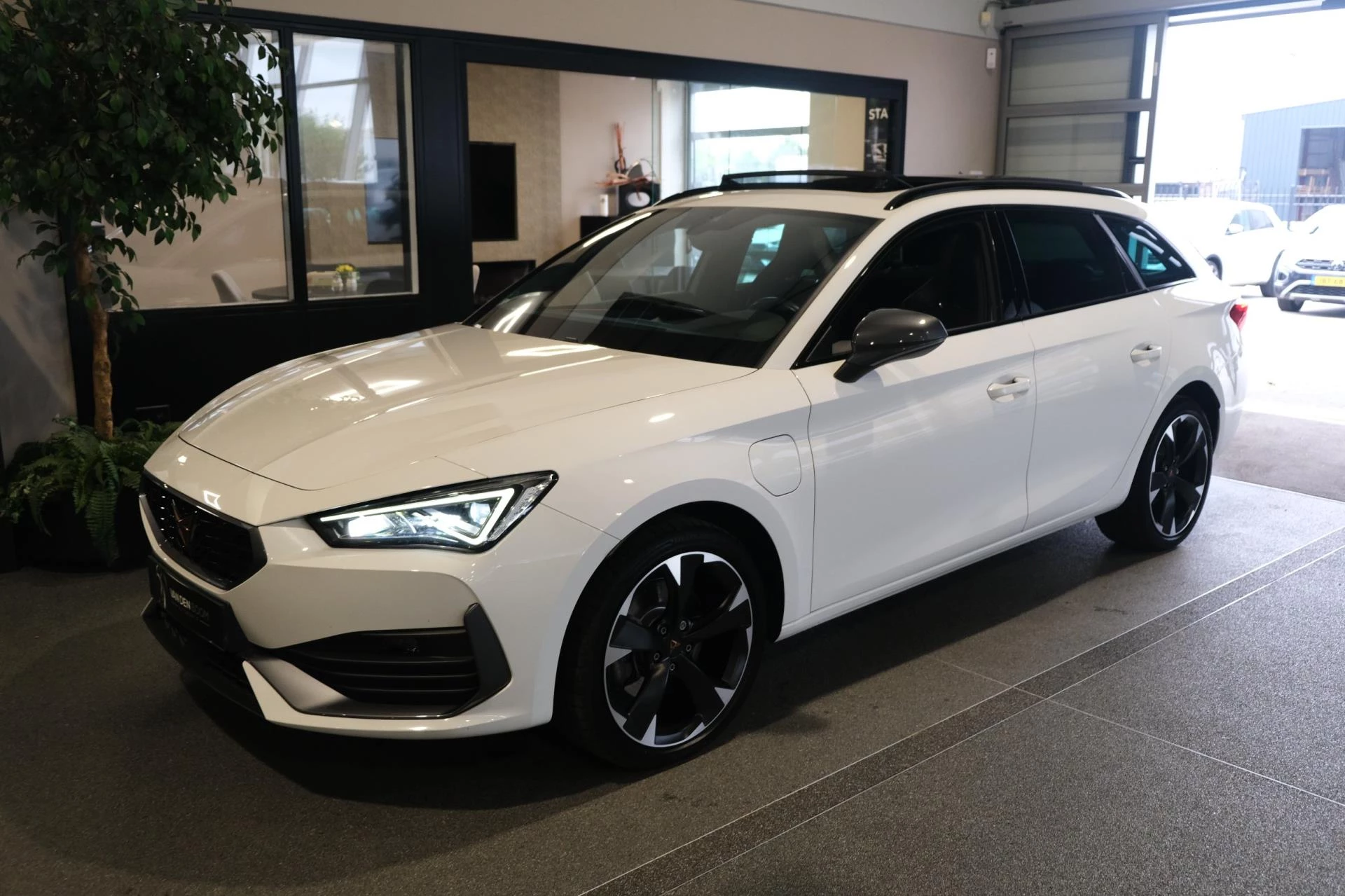 Hoofdafbeelding CUPRA Leon Sportstourer