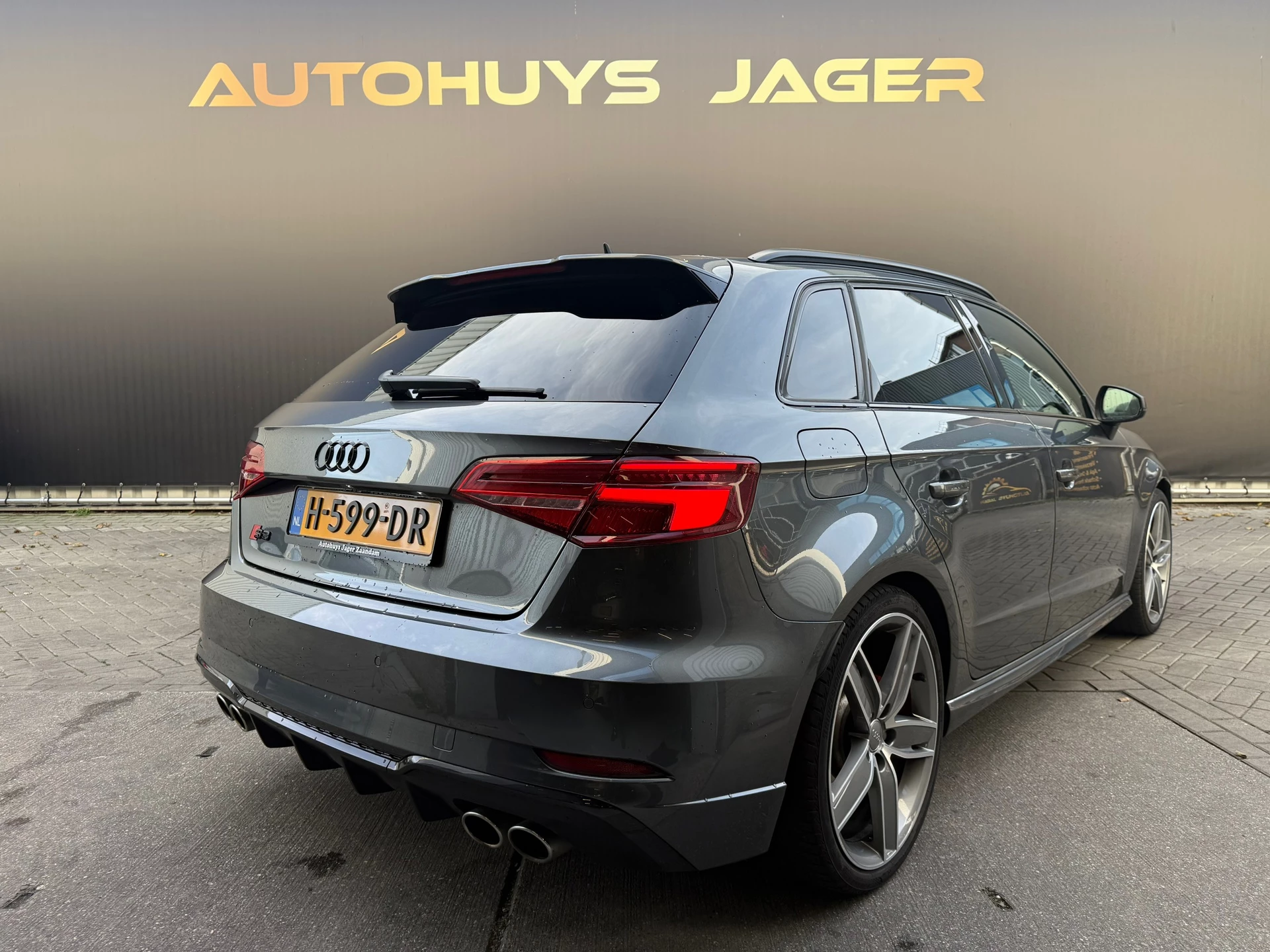 Hoofdafbeelding Audi S3