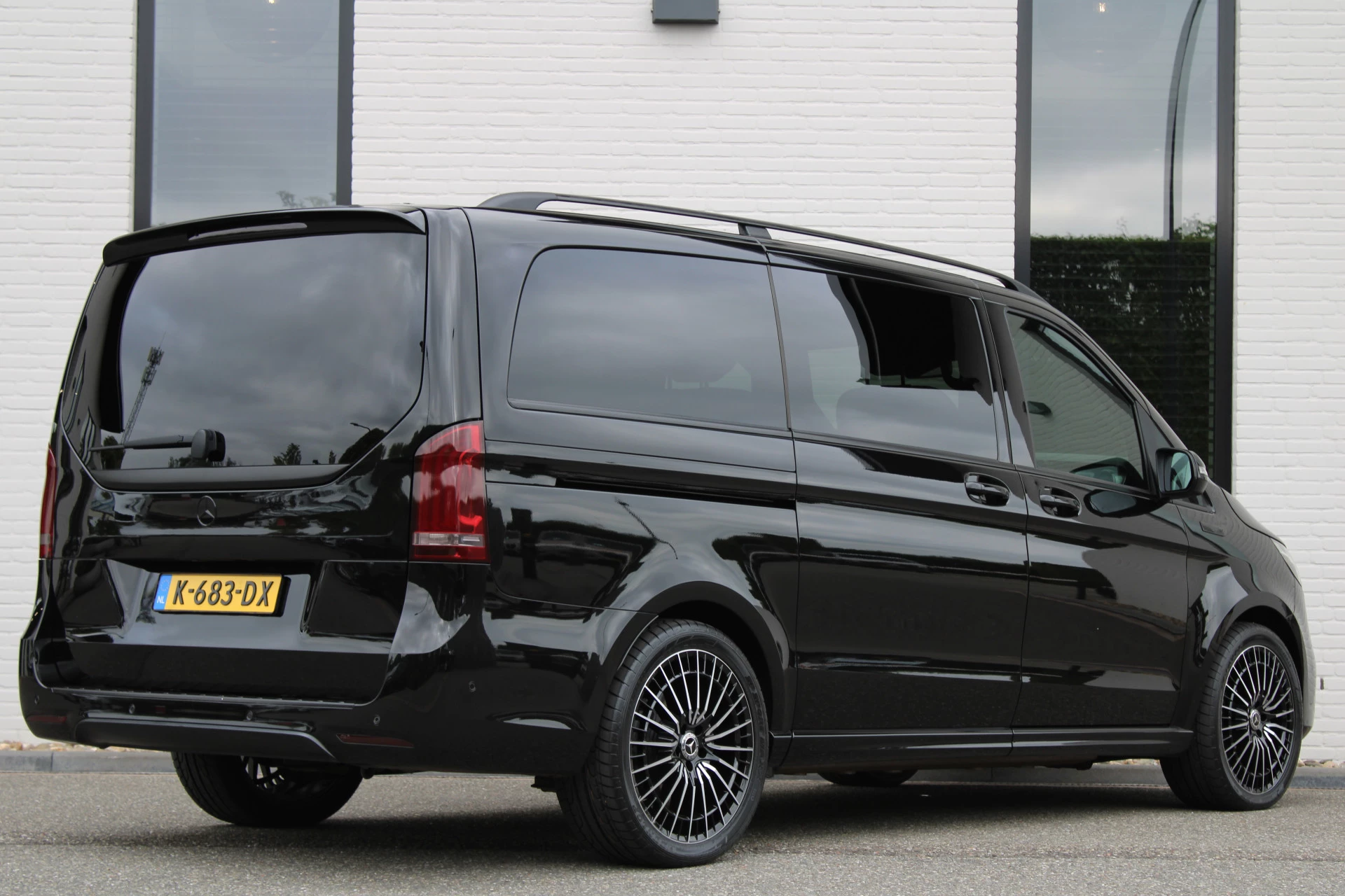Hoofdafbeelding Mercedes-Benz EQV