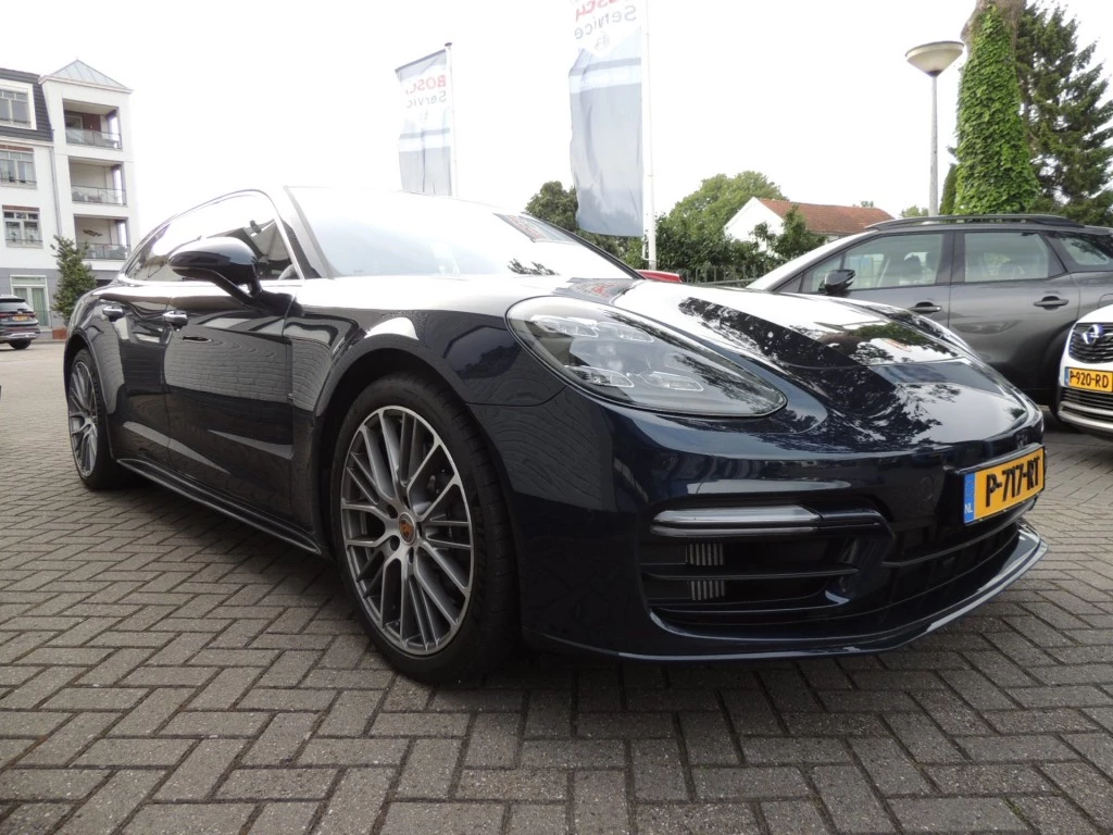 Hoofdafbeelding Porsche Panamera