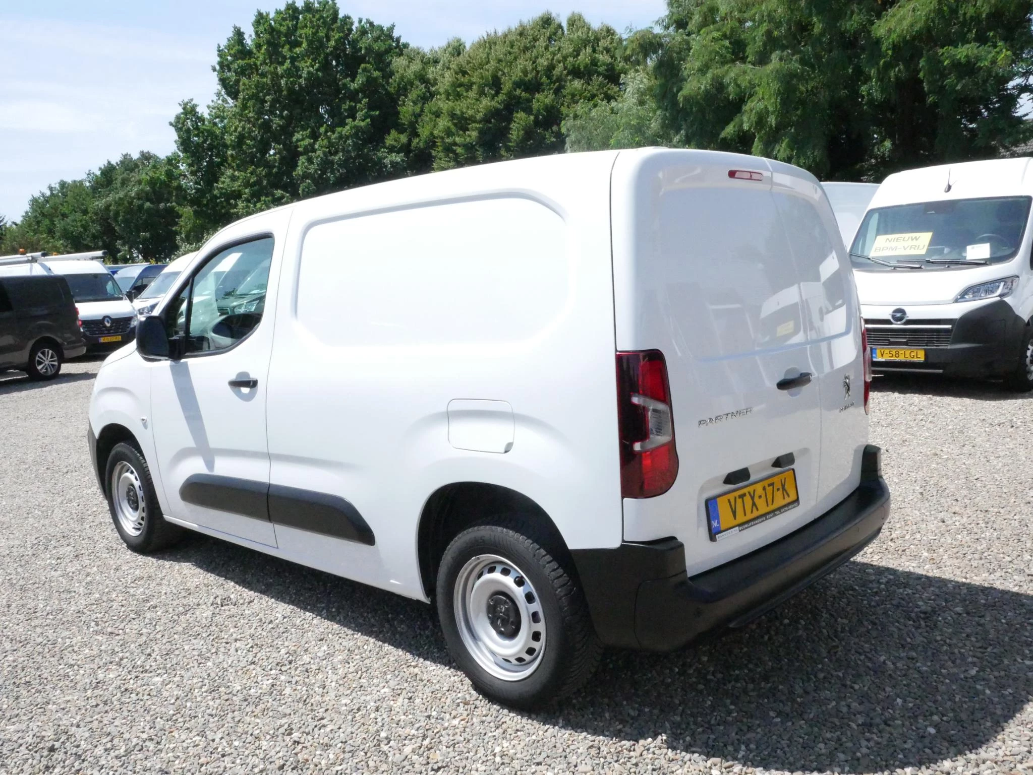 Hoofdafbeelding Peugeot Partner