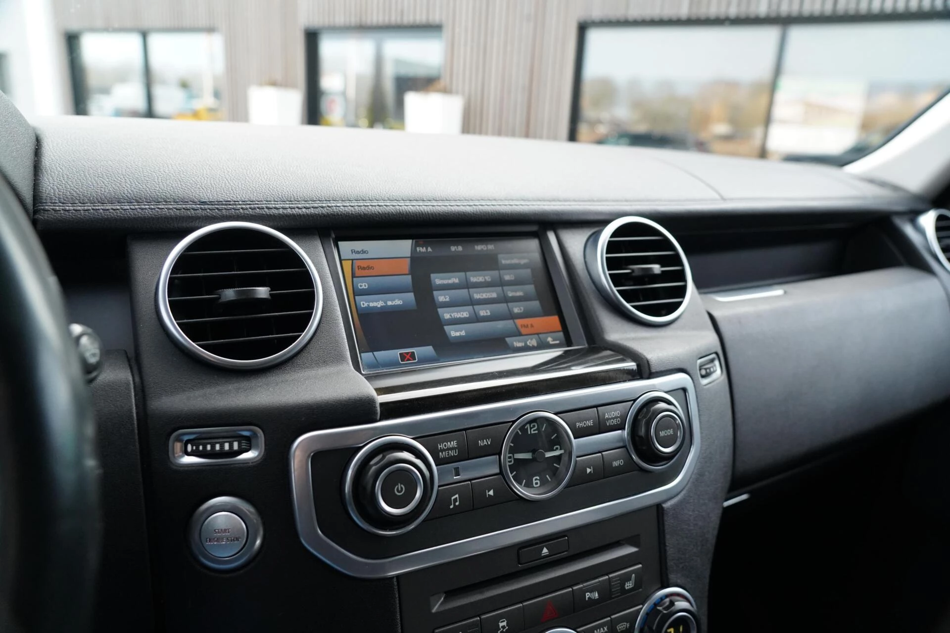 Hoofdafbeelding Land Rover Discovery