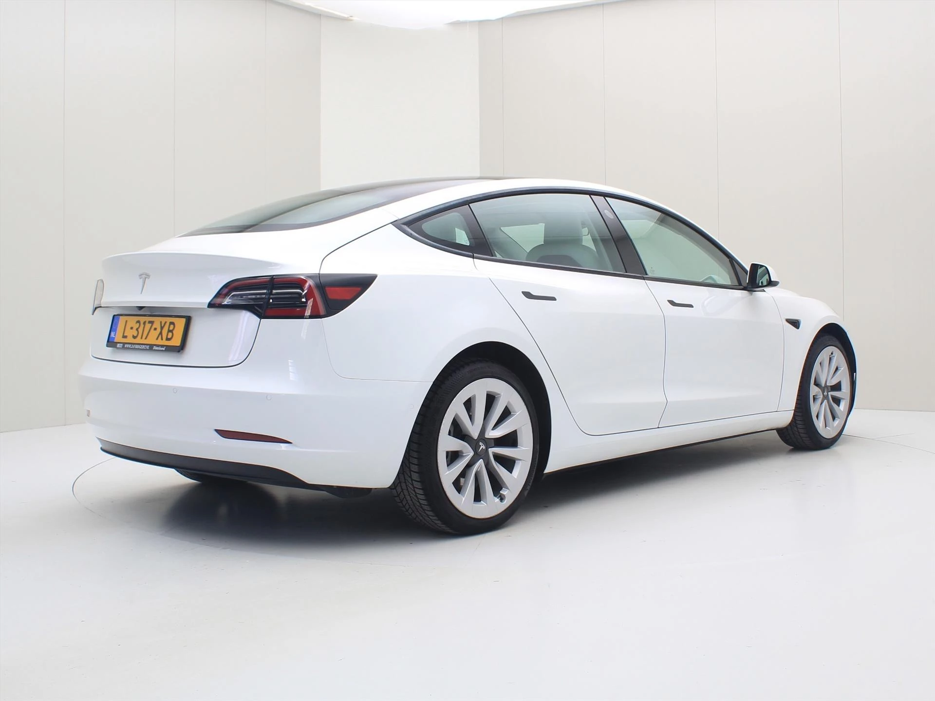 Hoofdafbeelding Tesla Model 3