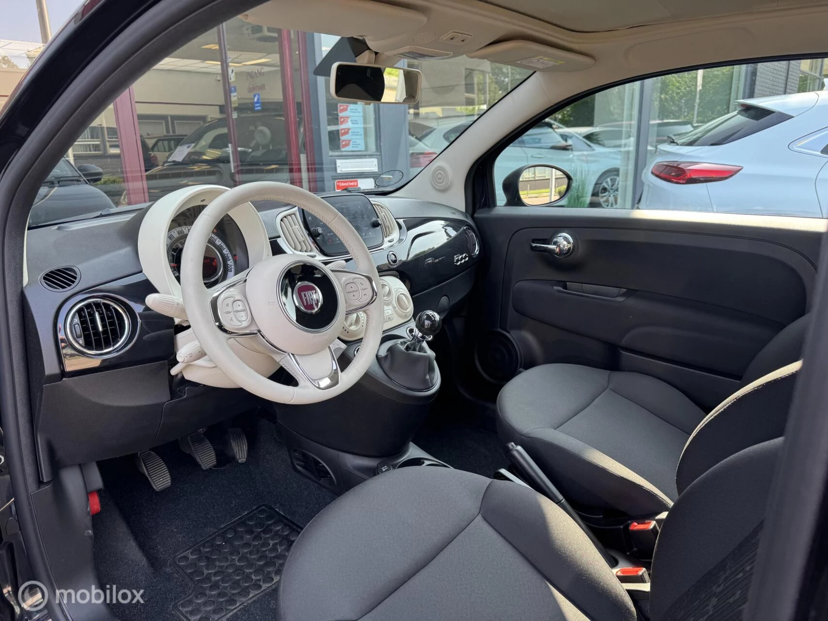 Hoofdafbeelding Fiat 500C