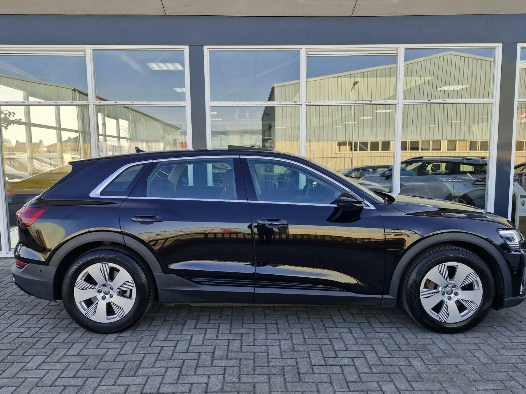 Hoofdafbeelding Audi e-tron