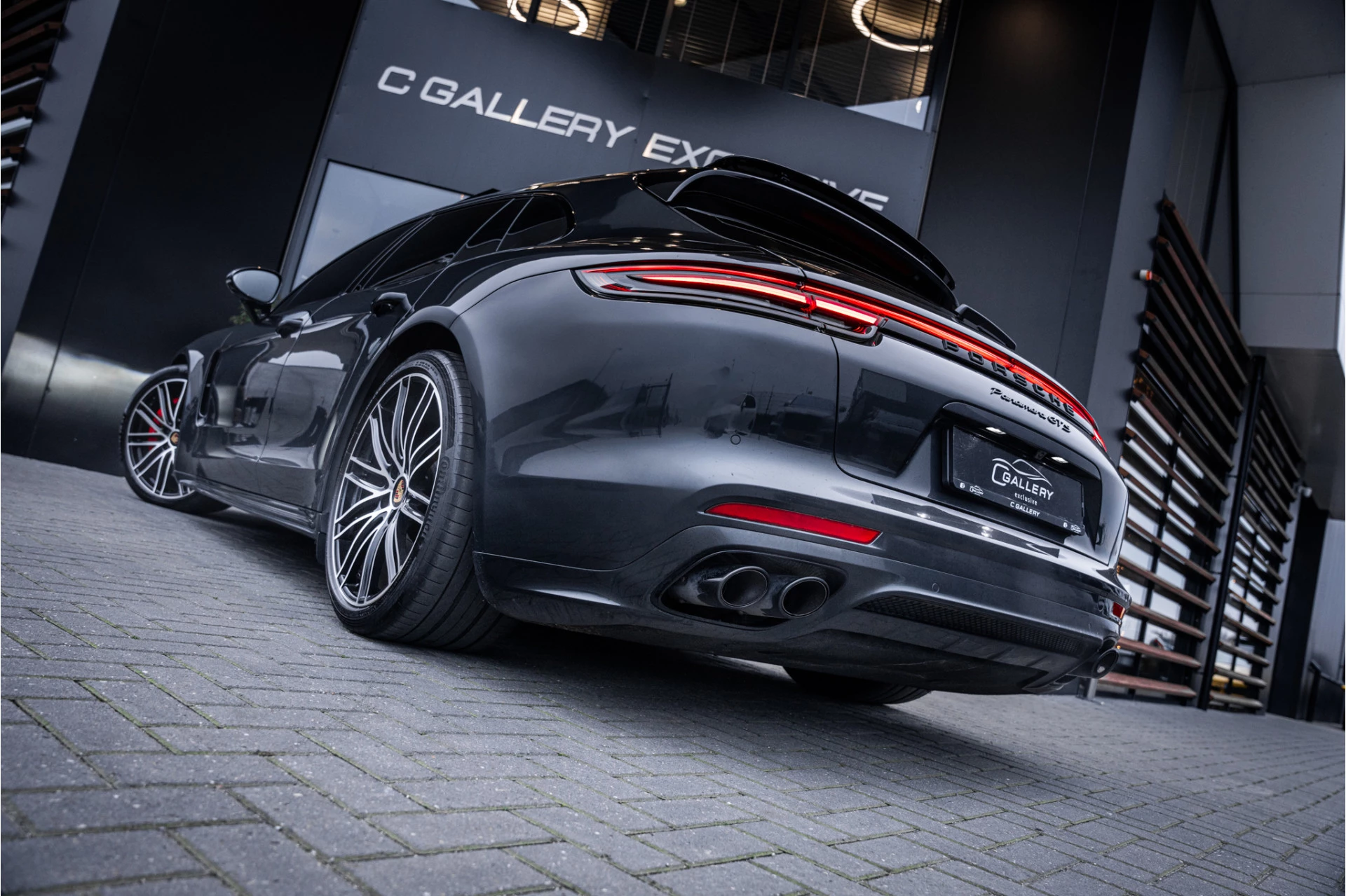 Hoofdafbeelding Porsche Panamera