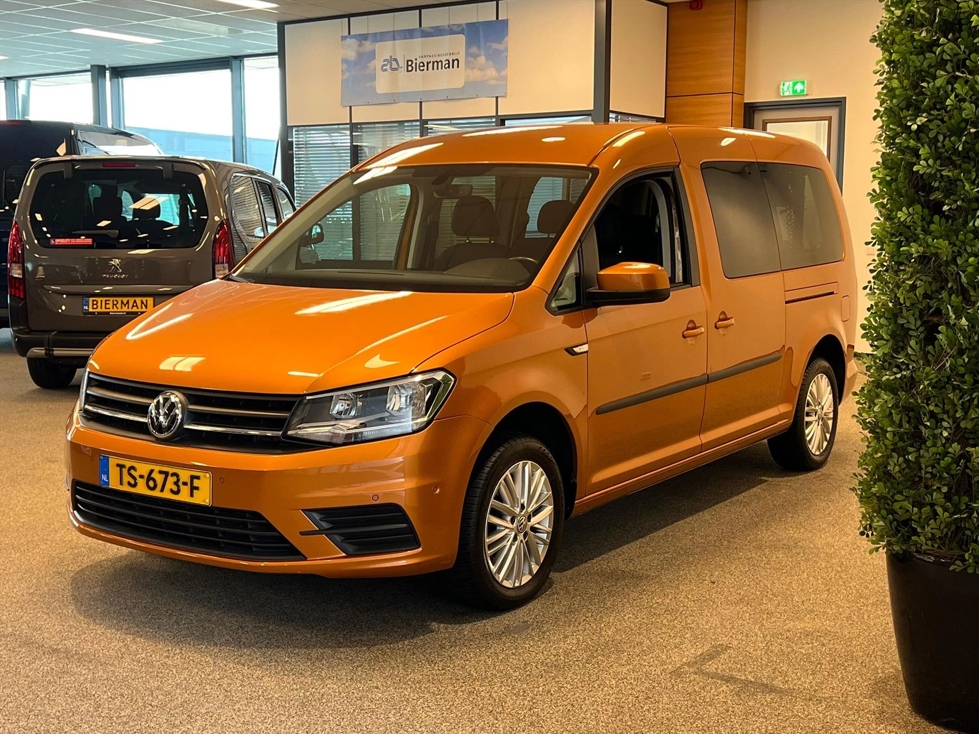 Hoofdafbeelding Volkswagen Caddy