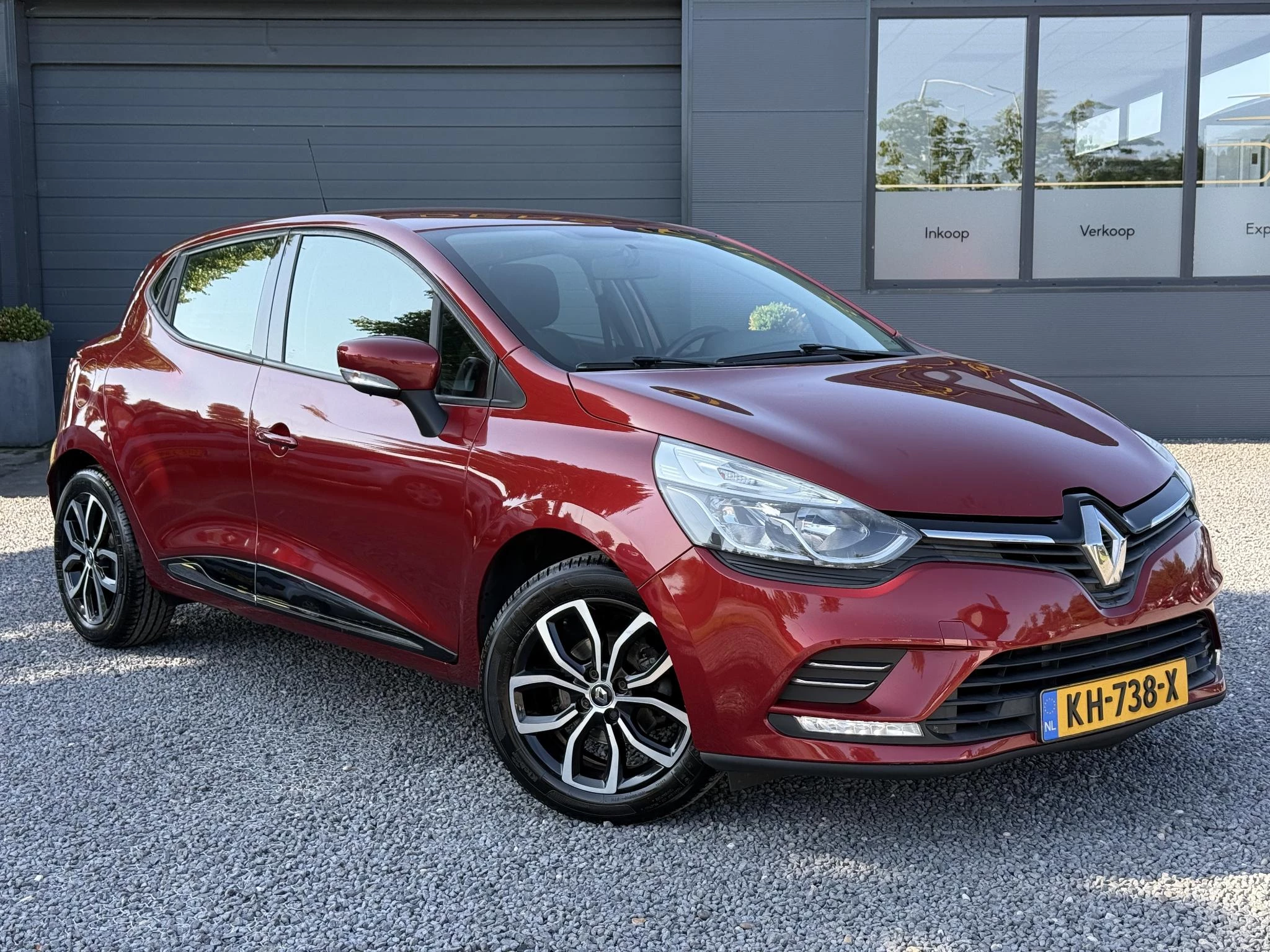 Hoofdafbeelding Renault Clio