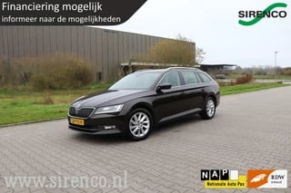 Skoda Superb Combi 1.5 TSI ACT Style Business trekhaak camera climate&cruise control stoelverwarming carplay dab+