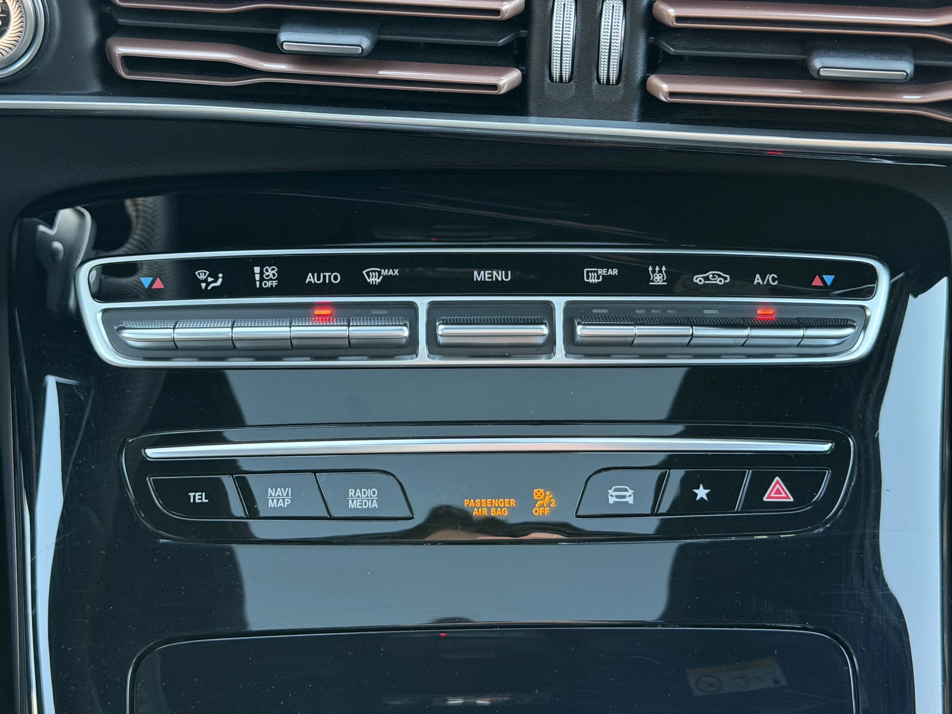 Hoofdafbeelding Mercedes-Benz EQC