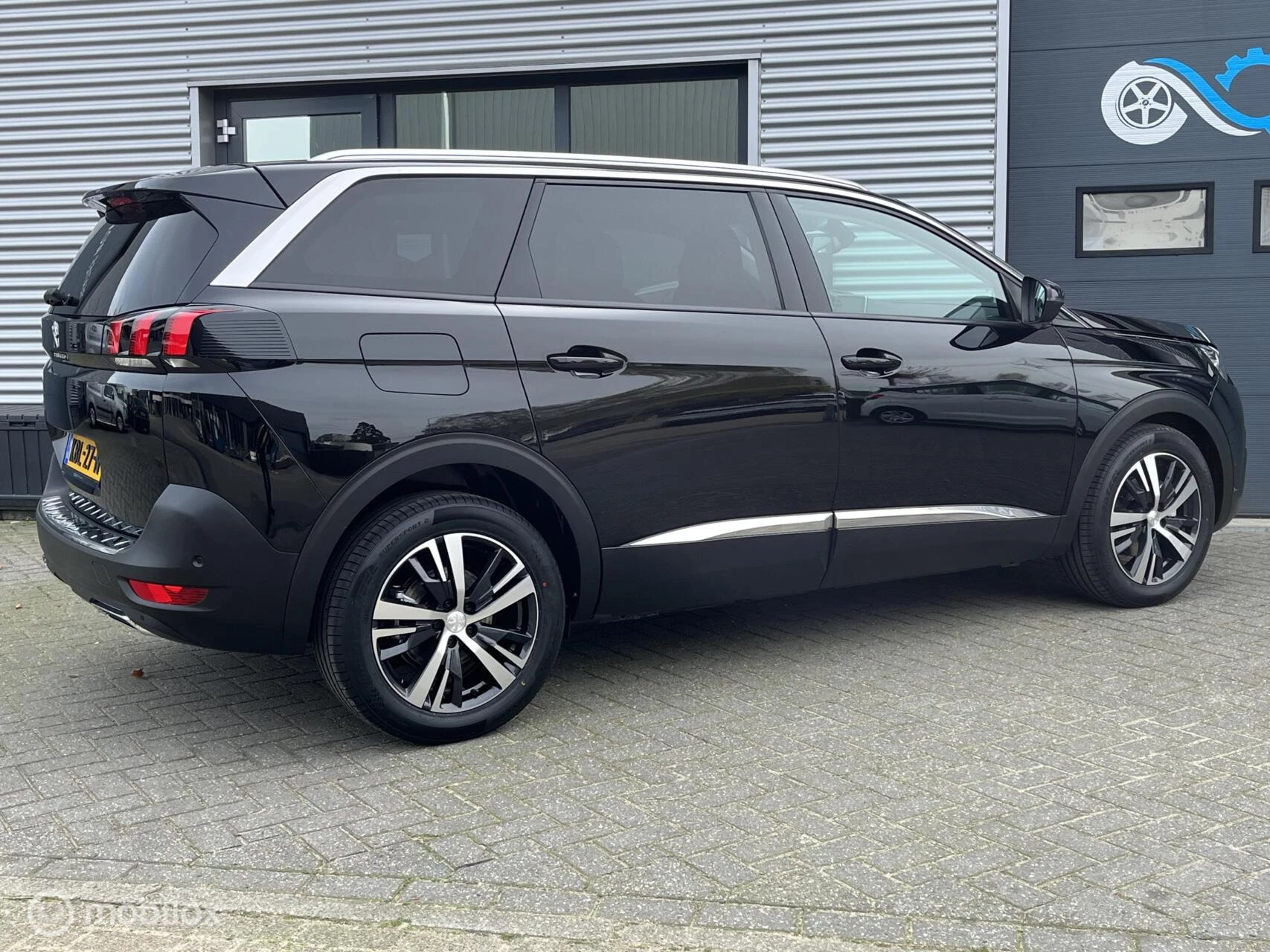 Hoofdafbeelding Peugeot 5008