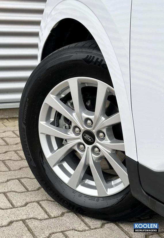 Hoofdafbeelding Ford Transit Courier