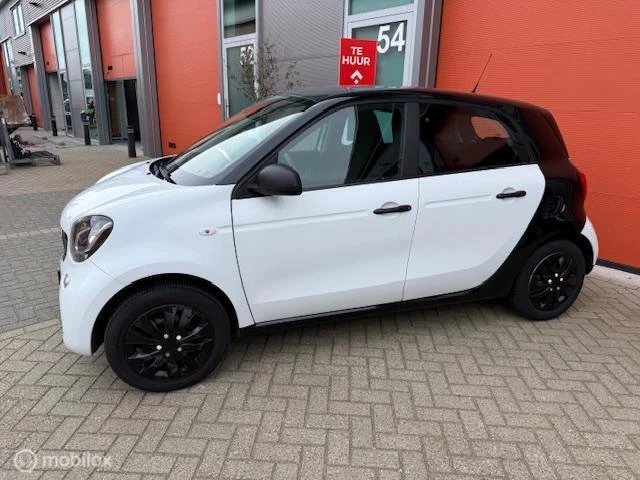 Hoofdafbeelding smart Forfour