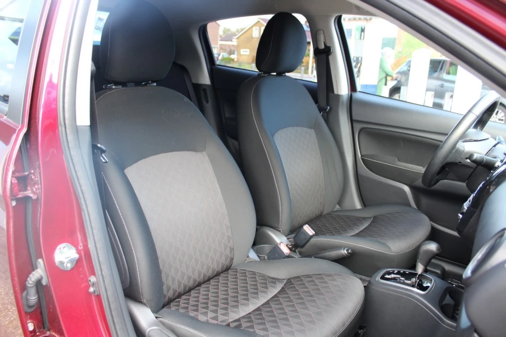 Hoofdafbeelding Mitsubishi Space Star