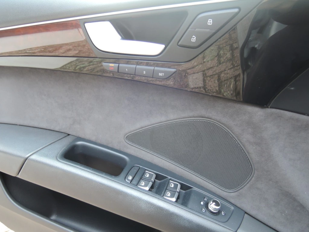 Hoofdafbeelding Audi A8