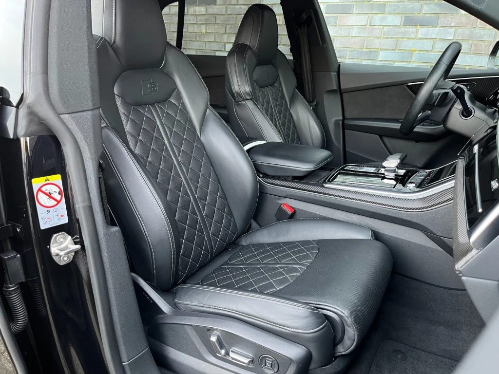 Hoofdafbeelding Audi Q8