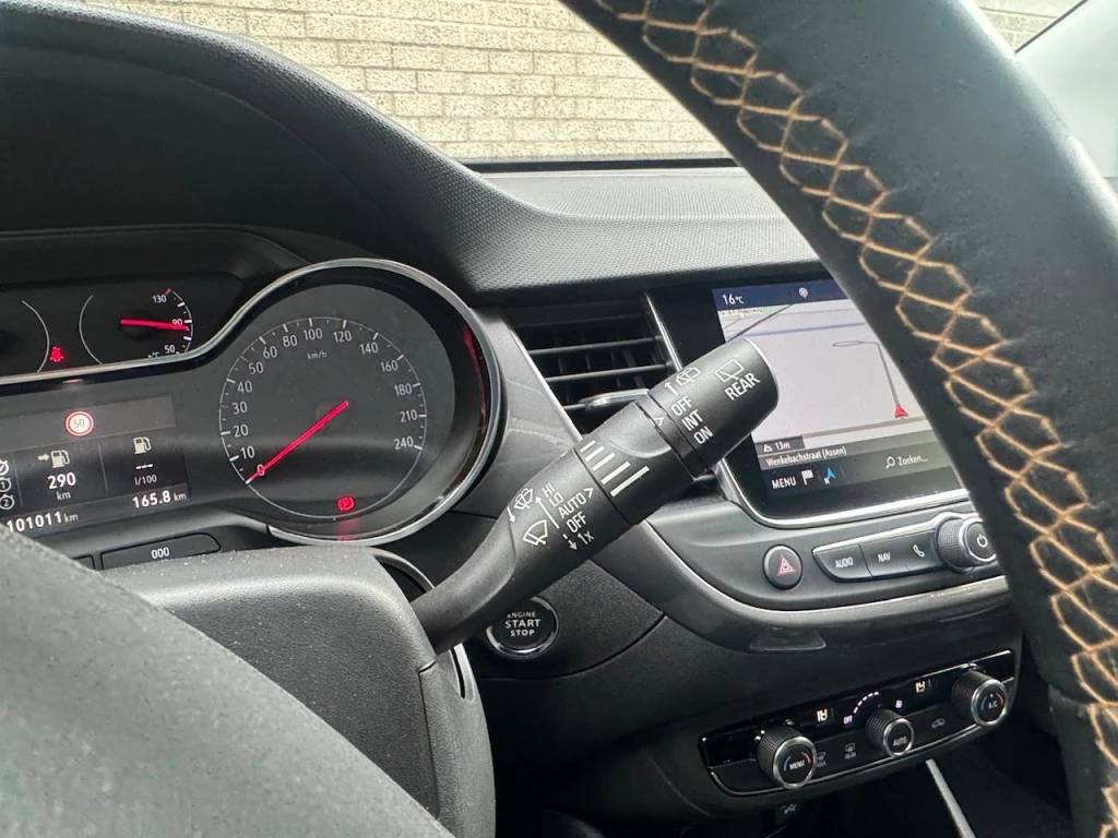 Hoofdafbeelding Opel Crossland X