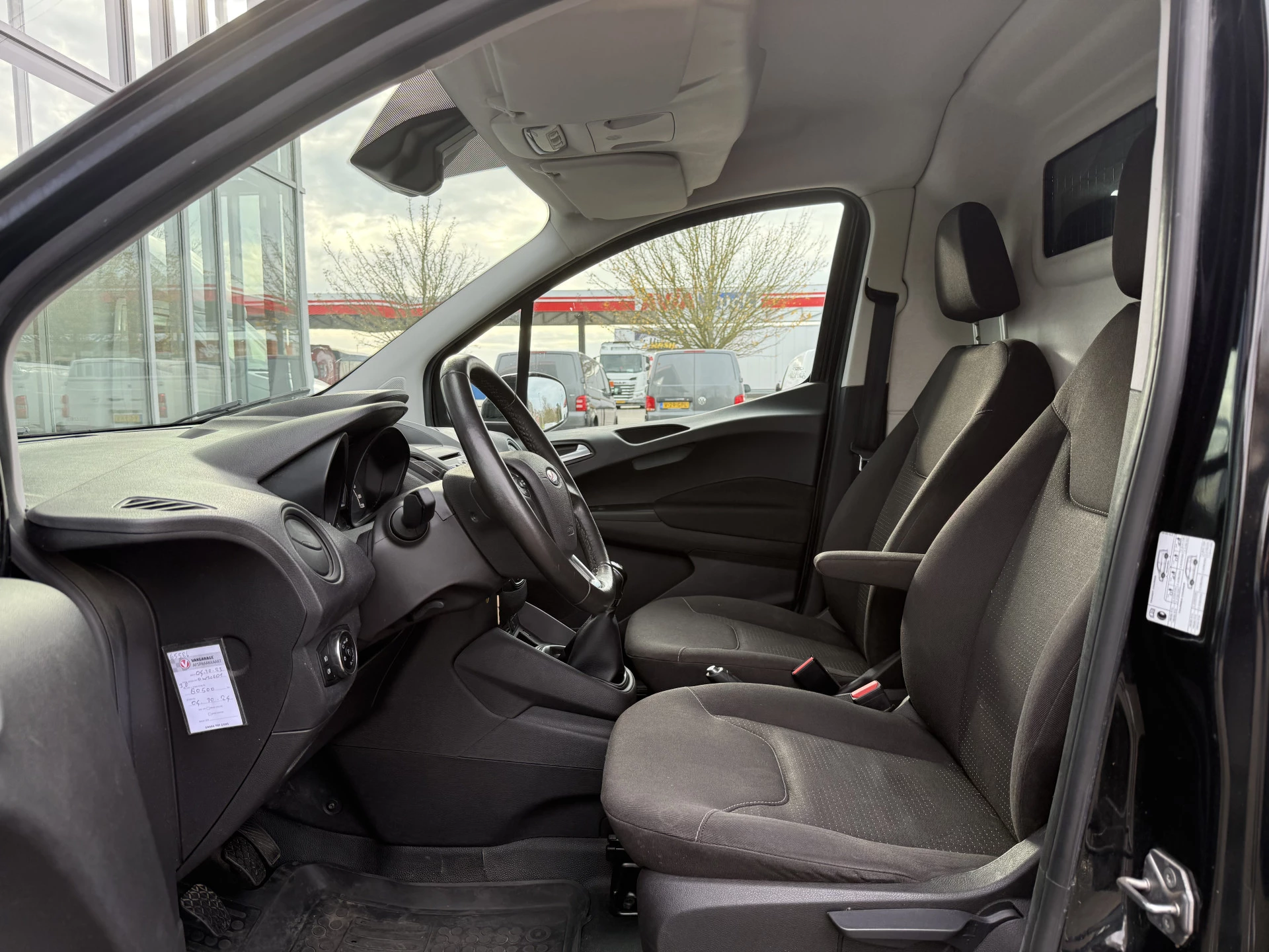 Hoofdafbeelding Ford Transit Courier
