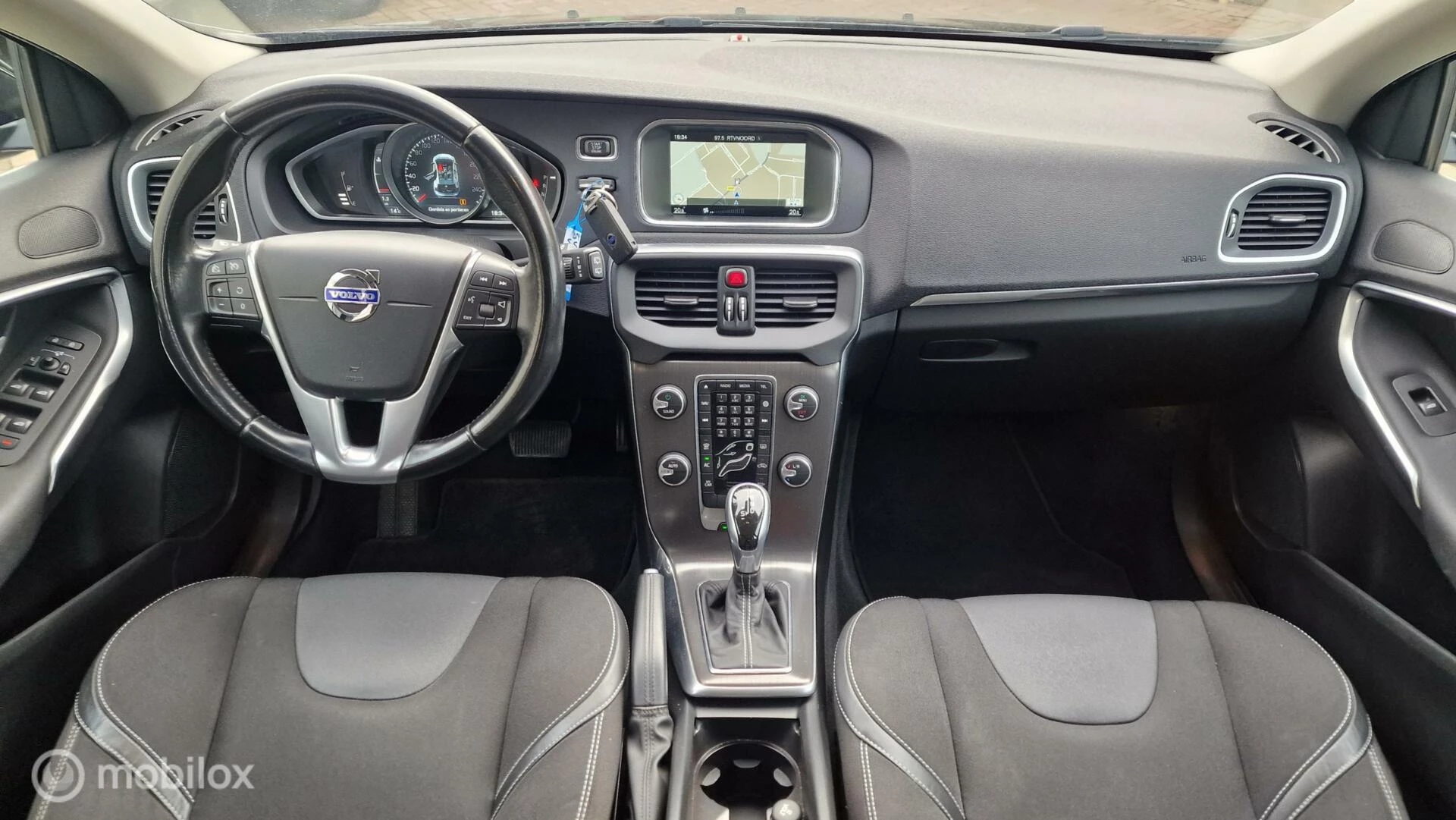 Hoofdafbeelding Volvo V40