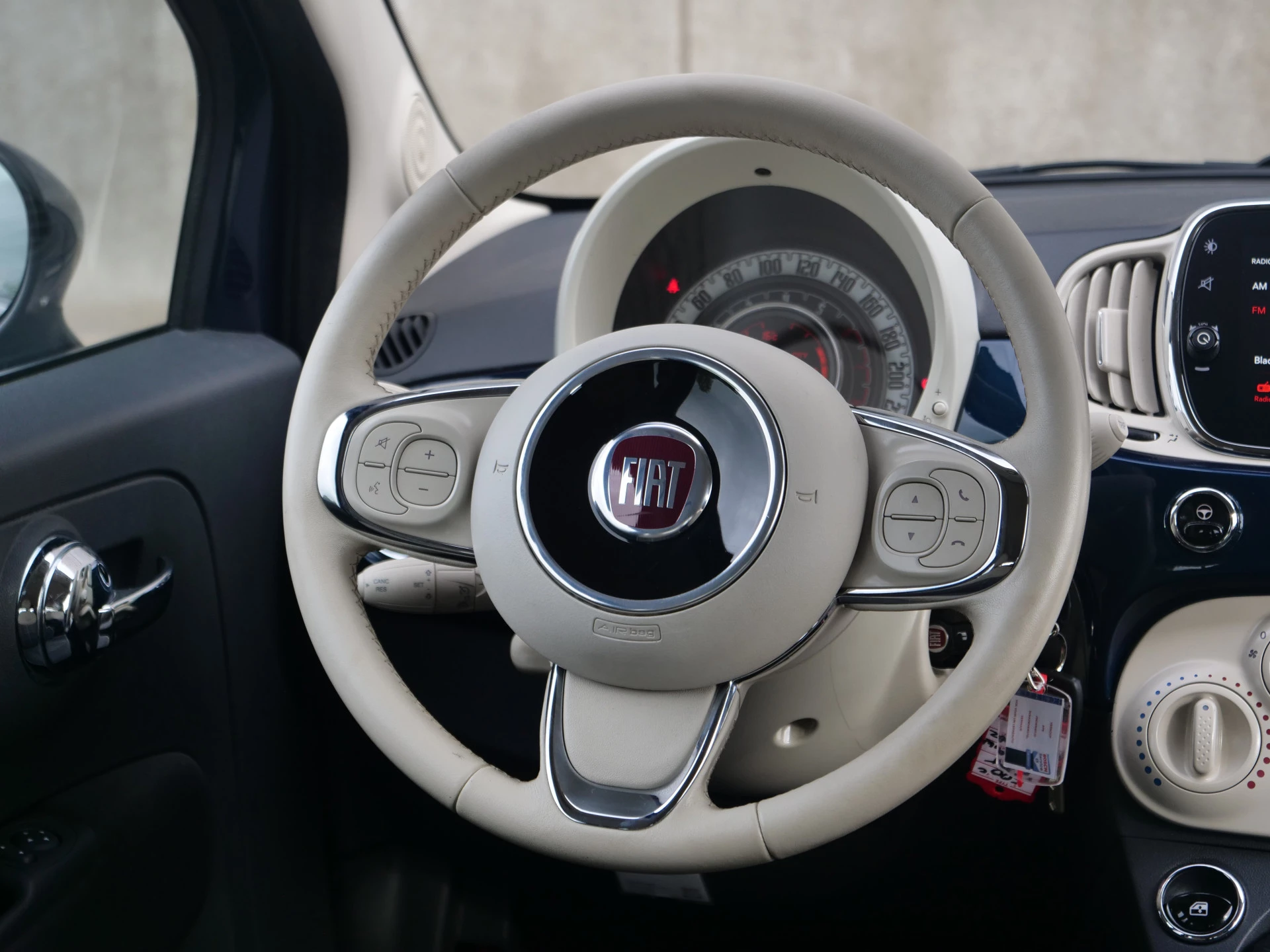 Hoofdafbeelding Fiat 500C
