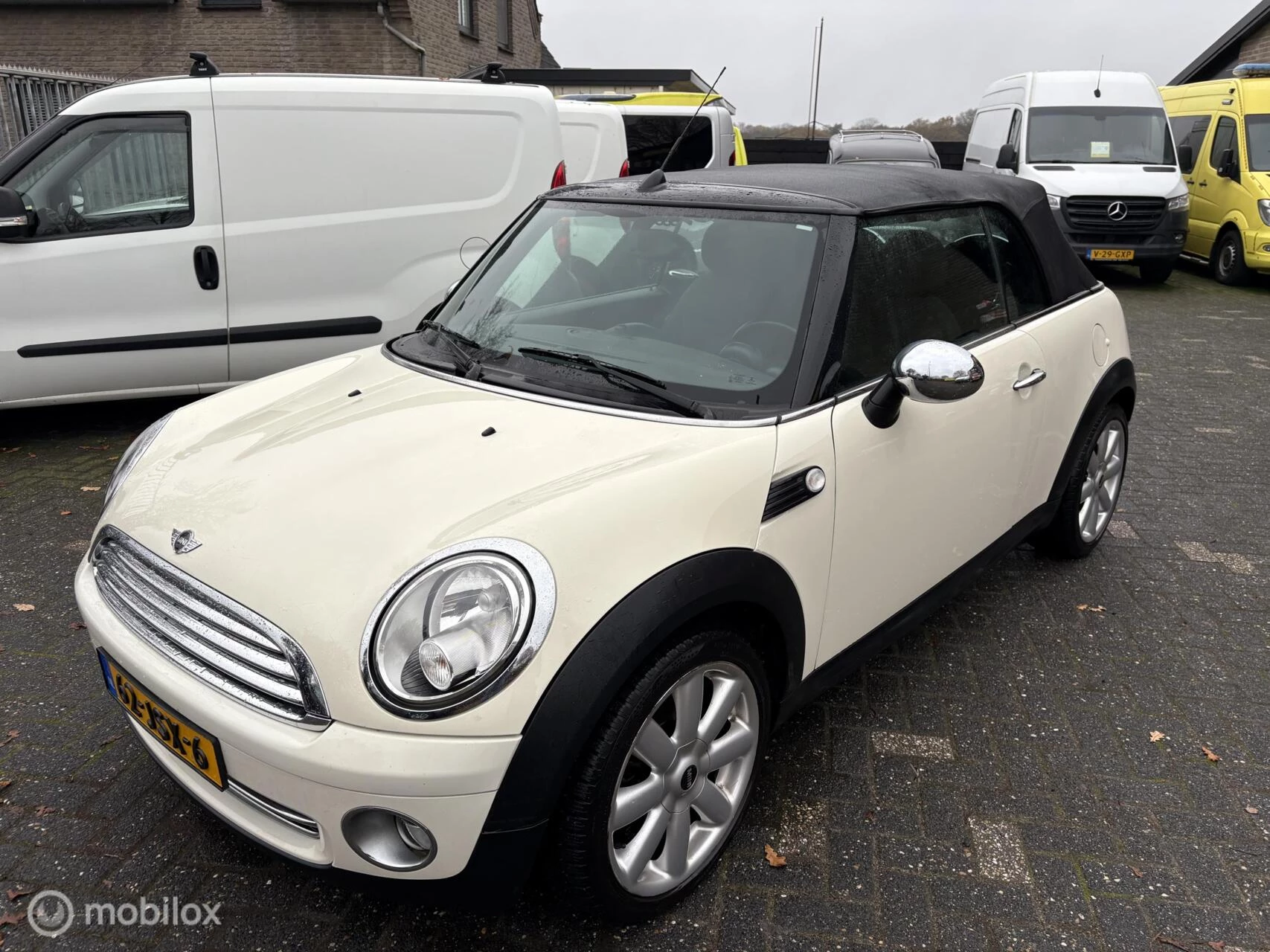 Hoofdafbeelding MINI Cooper Cabrio