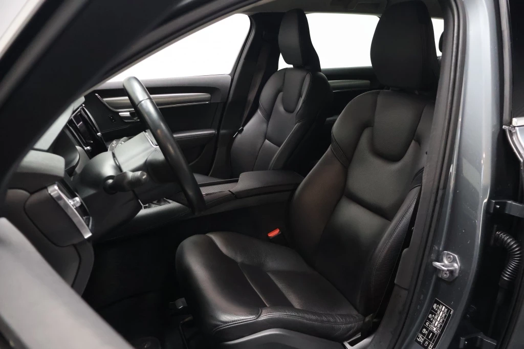 Hoofdafbeelding Volvo V90