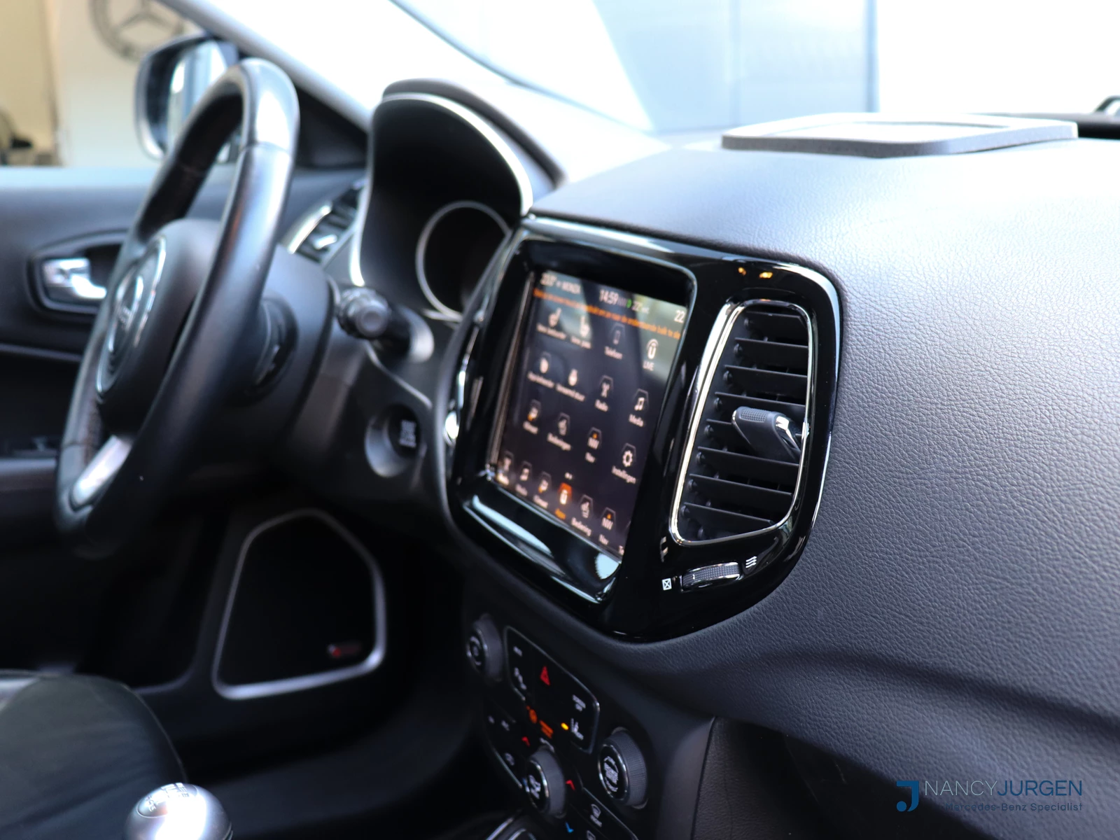 Hoofdafbeelding Jeep Compass