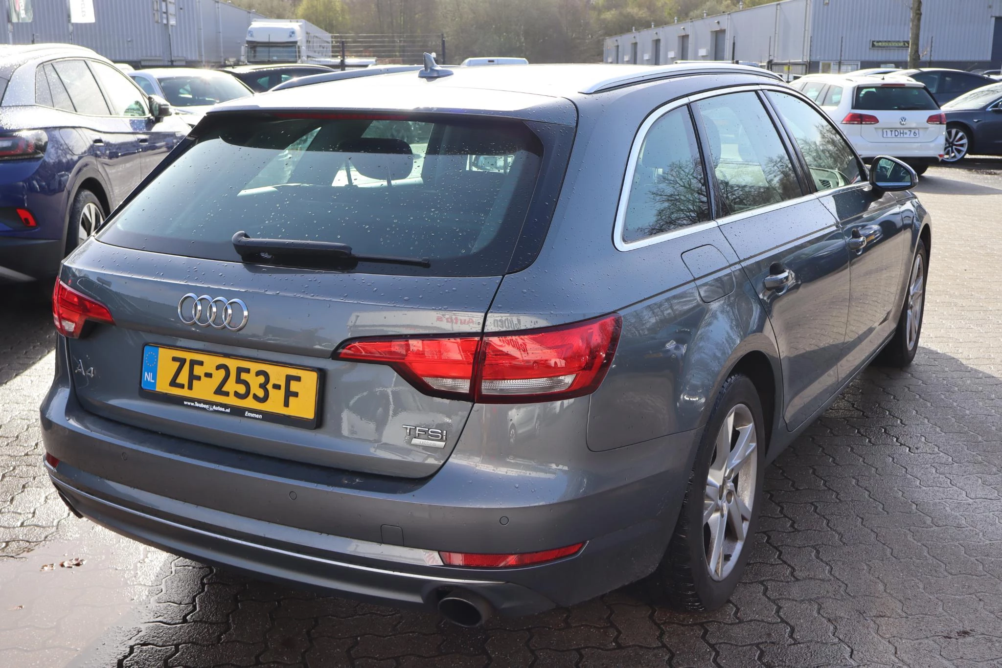Hoofdafbeelding Audi A4