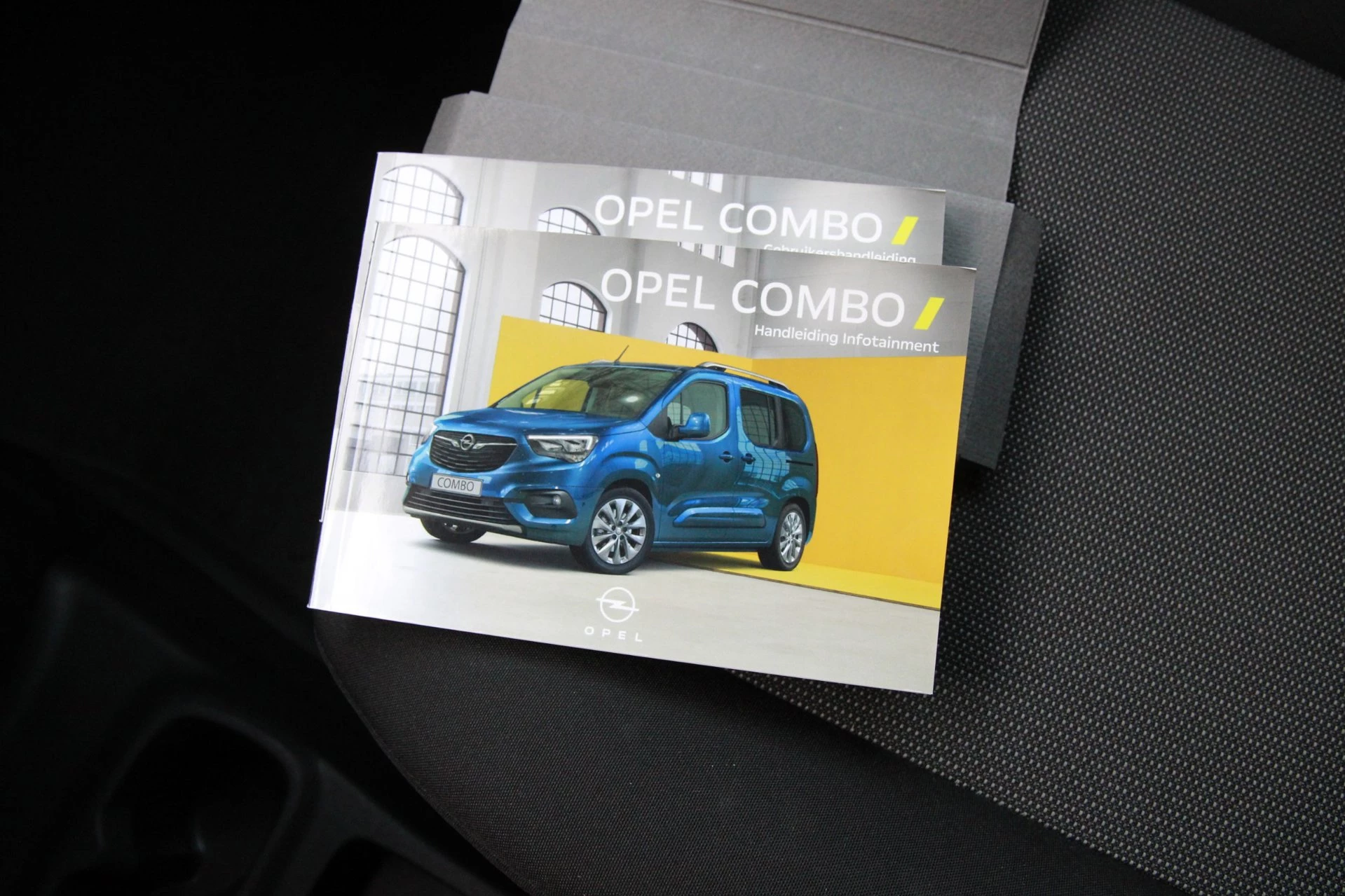 Hoofdafbeelding Opel Combo