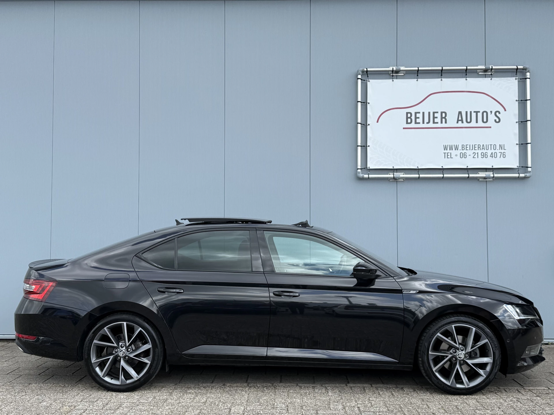 Hoofdafbeelding Škoda Superb