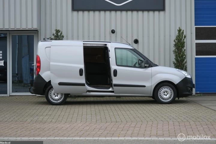 Hoofdafbeelding Opel Combo