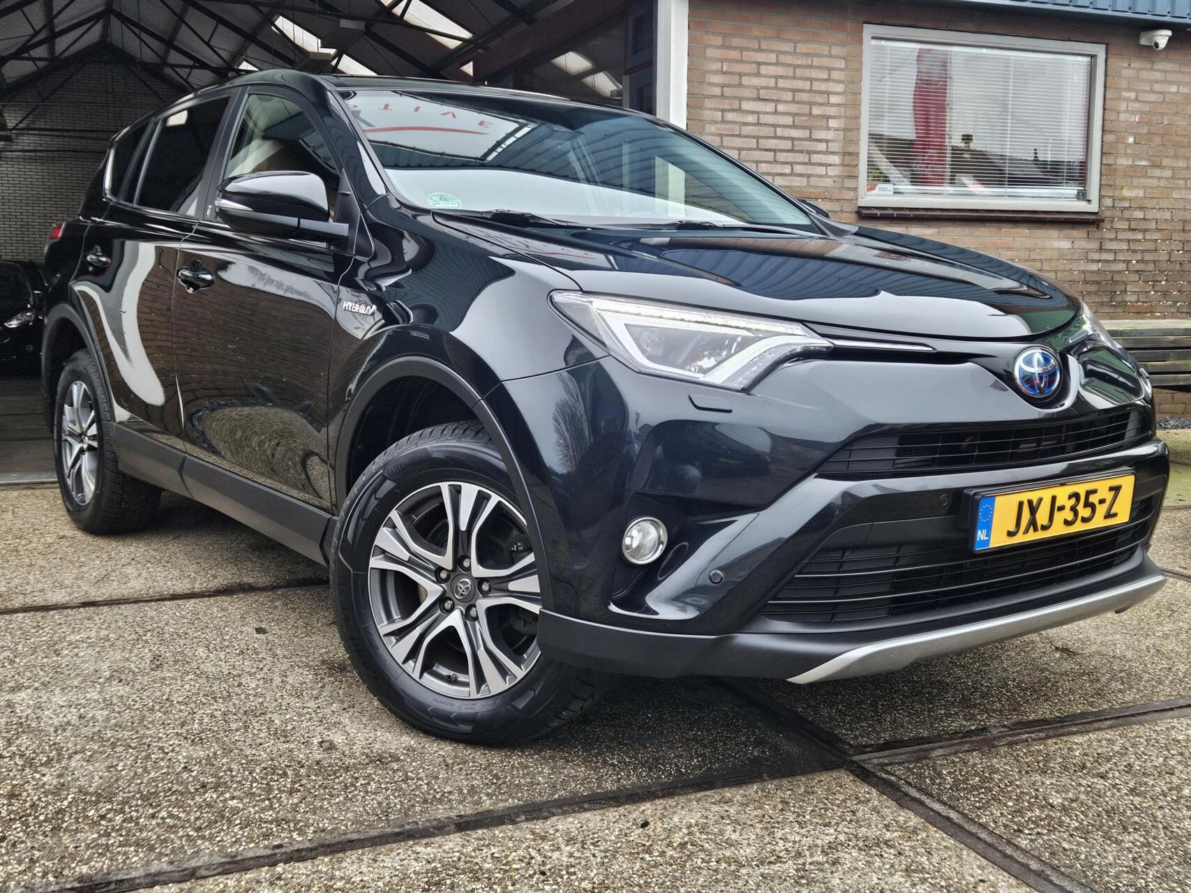 Hoofdafbeelding Toyota RAV4