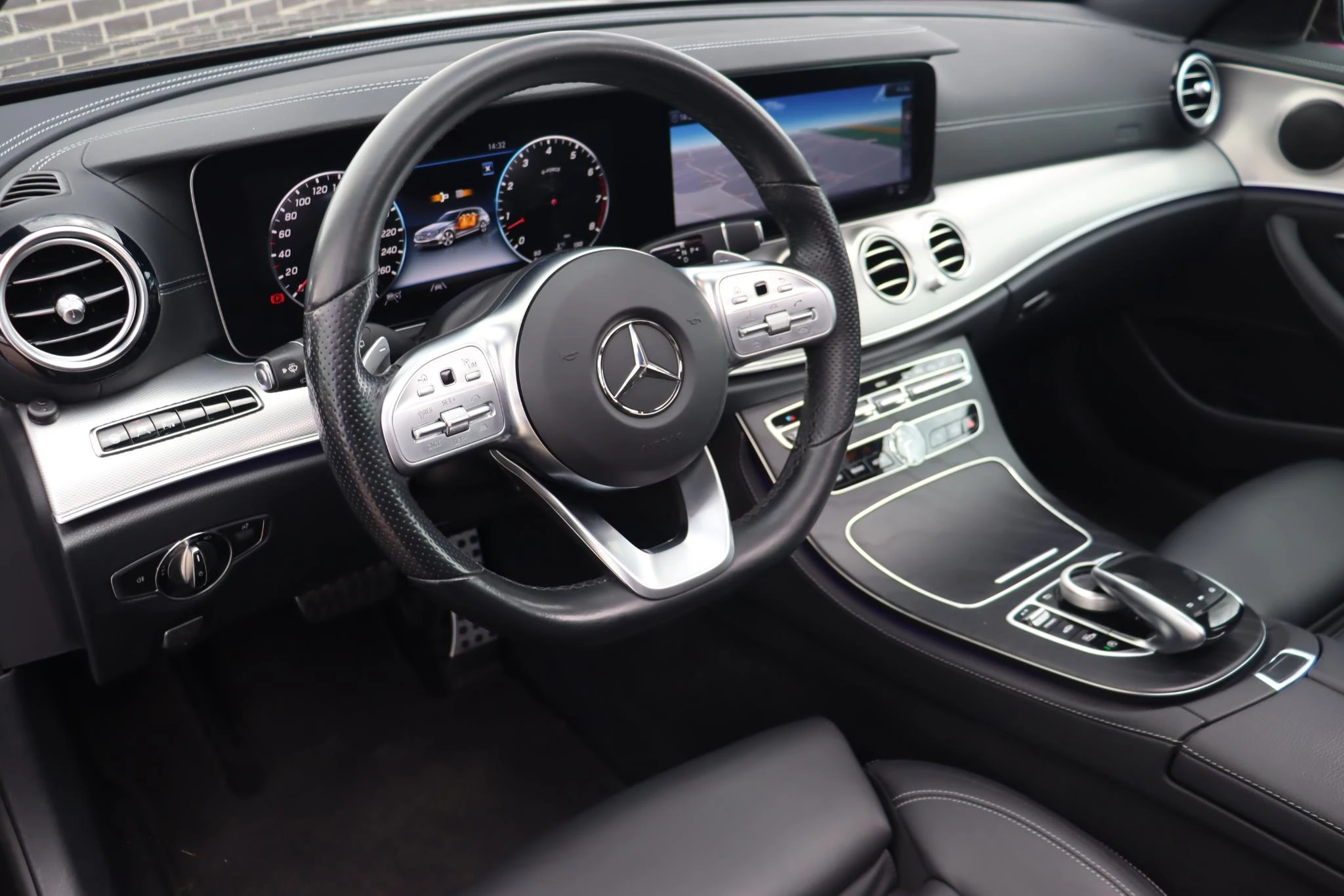 Hoofdafbeelding Mercedes-Benz E-Klasse