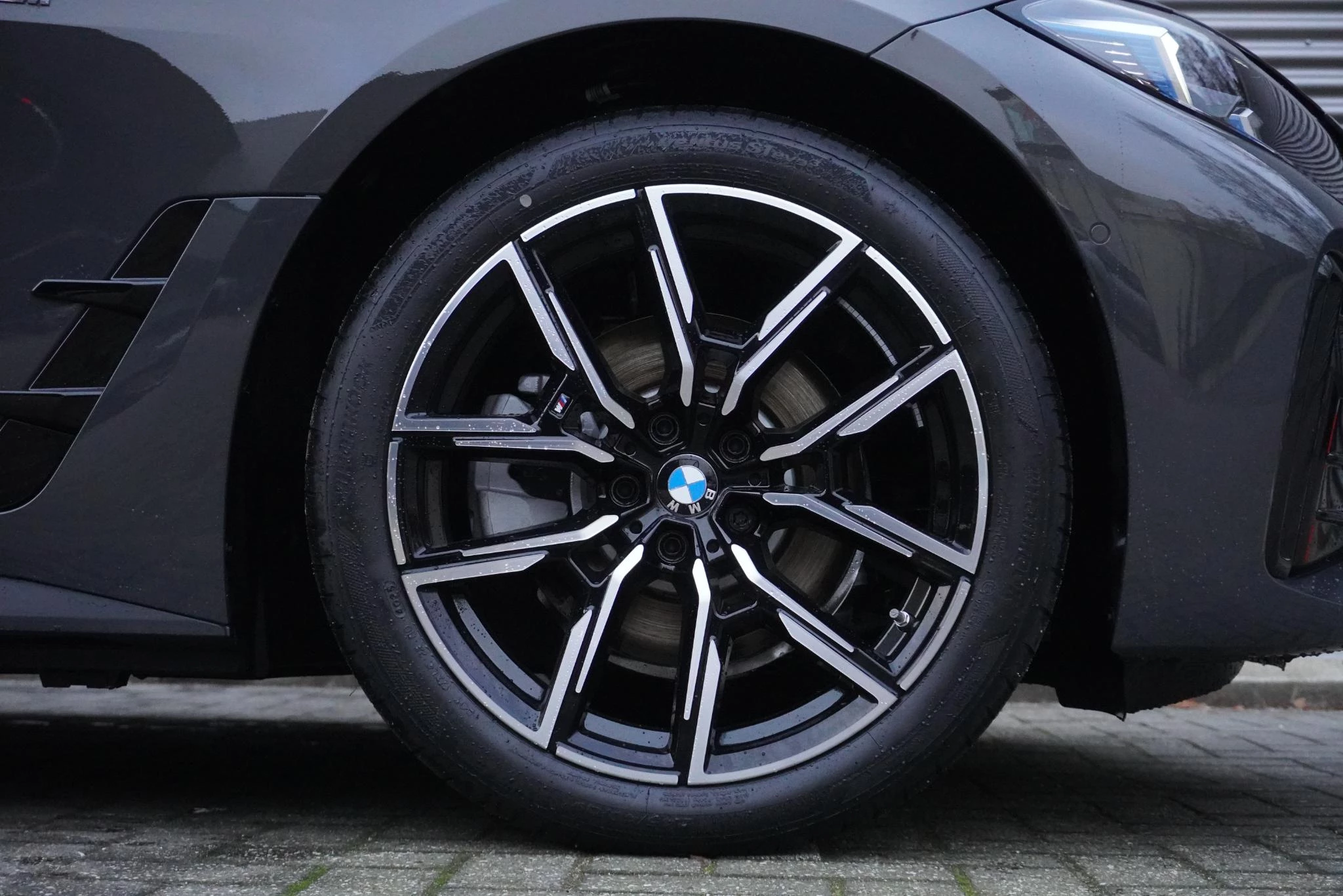 Hoofdafbeelding BMW i4