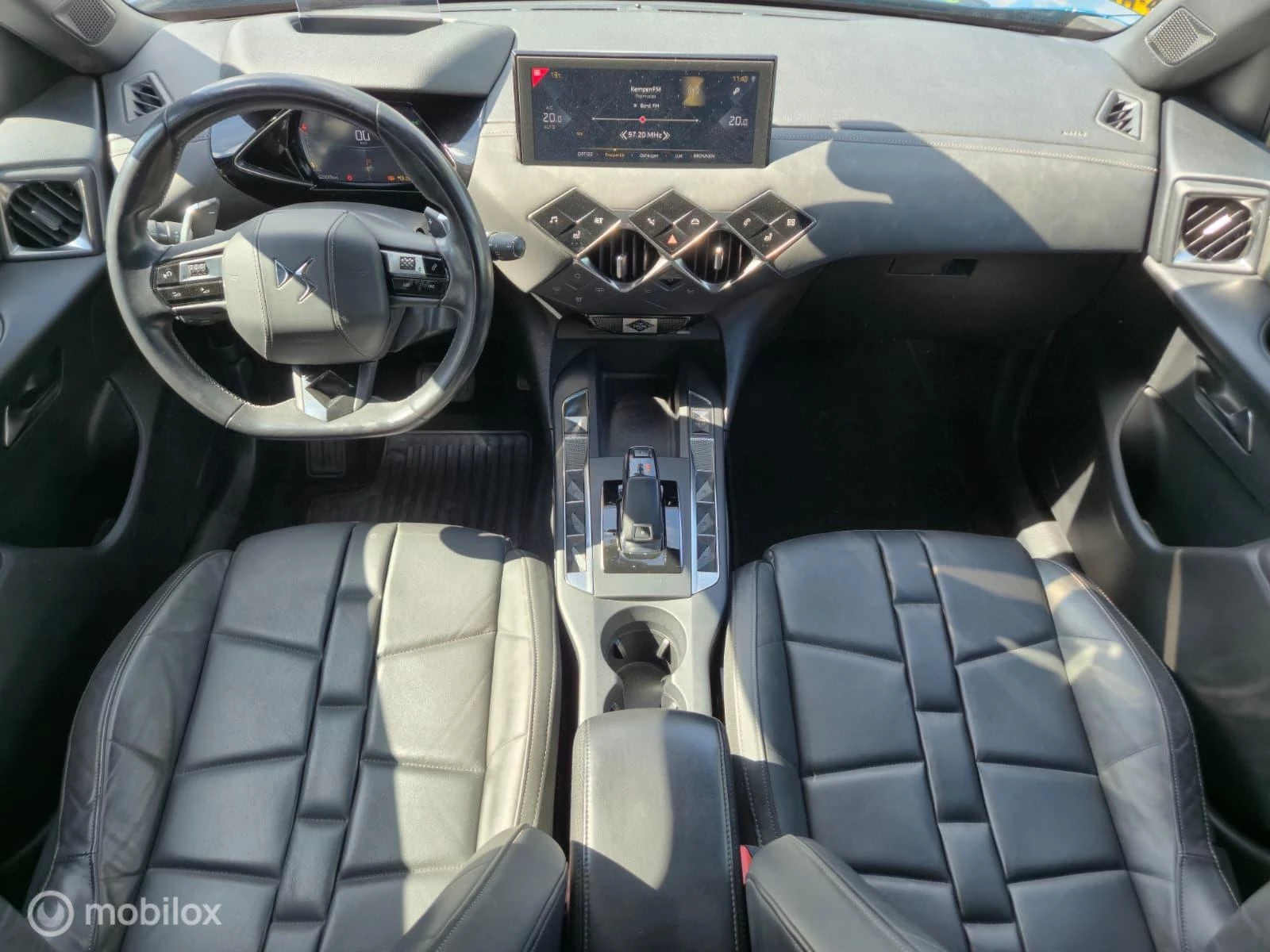 Hoofdafbeelding DS DS 3