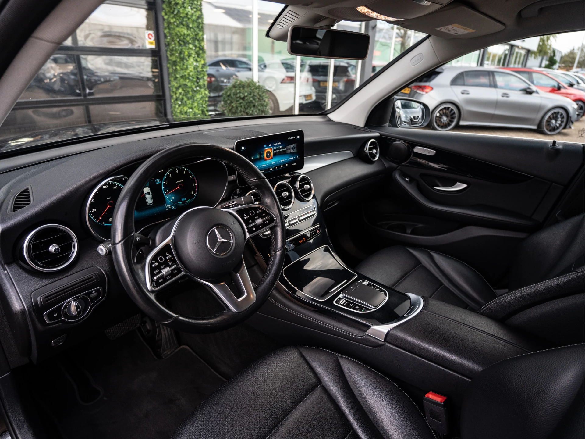 Hoofdafbeelding Mercedes-Benz GLC