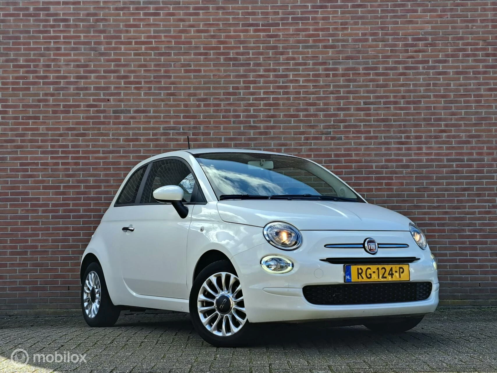 Hoofdafbeelding Fiat 500