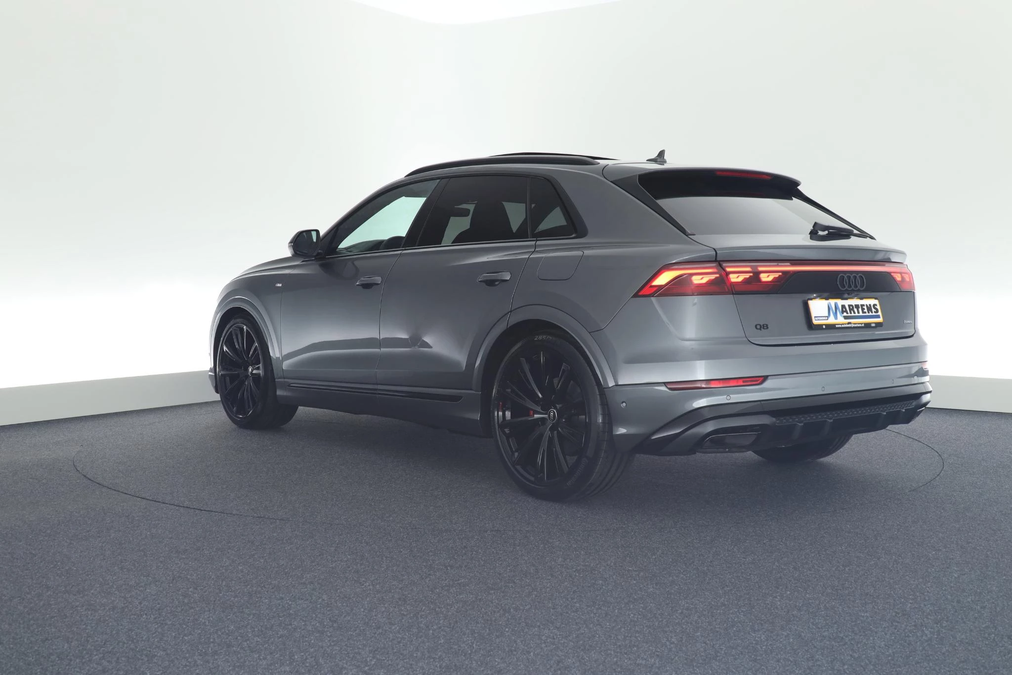 Hoofdafbeelding Audi Q8
