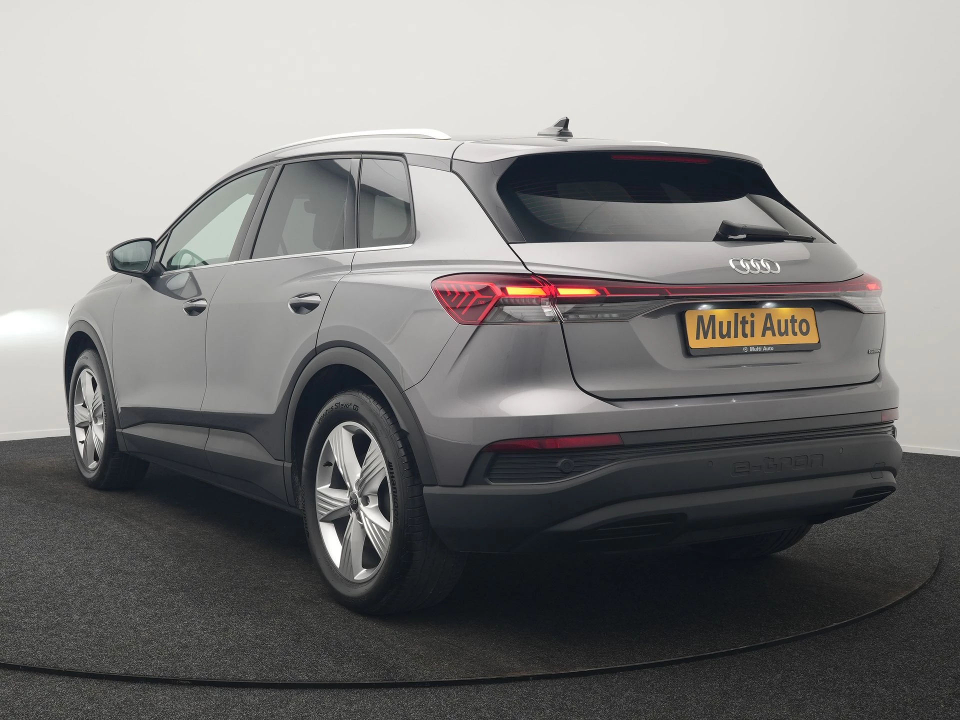 Hoofdafbeelding Audi Q4 e-tron