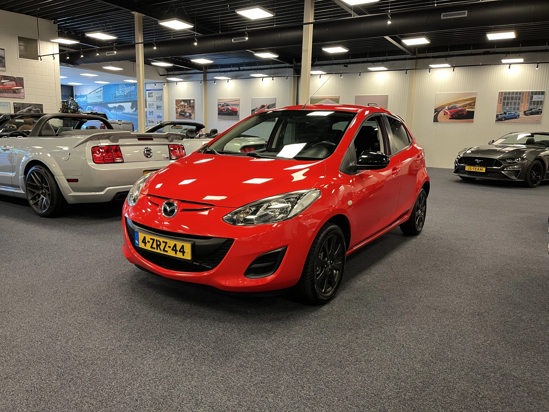 Hoofdafbeelding Mazda 2